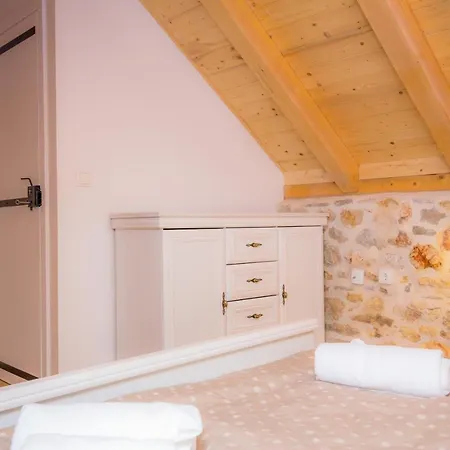 Galjin Dvor Pensjonat Krusevo (Sibenik-Knin)